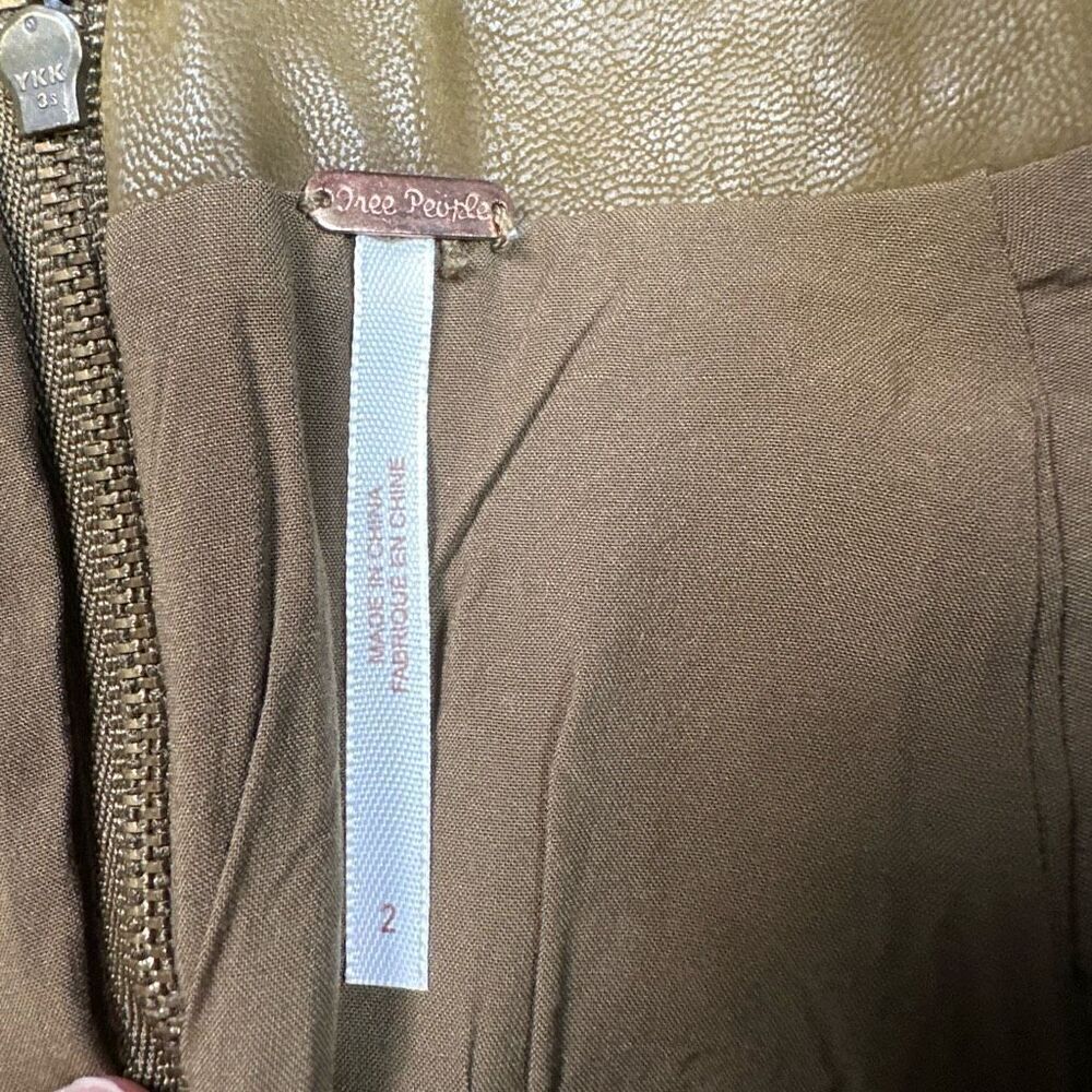 Free People Women’s Size 2 Mini Straight Pencil Skirt Brown Vegan Leather Zip Up - Picture 3 of 6